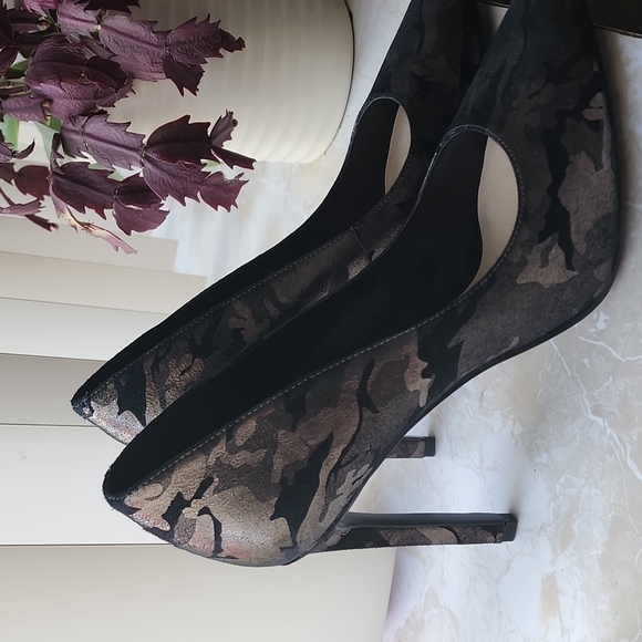 Nine West stiletto shoes - Picture 2 of 7